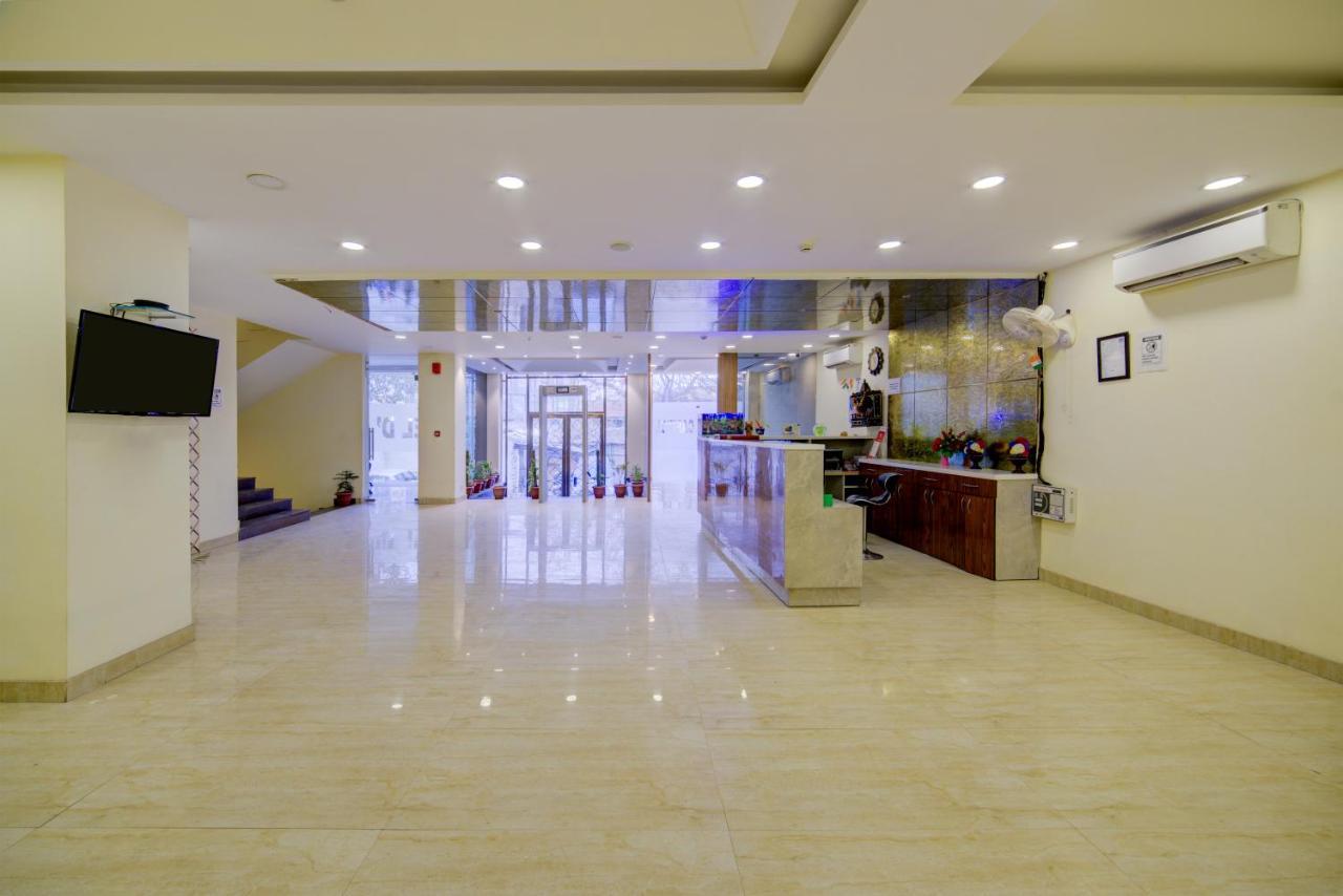 Hotel D'Capitol - Delhi Airport Nové Dillí Exteriér fotografie
