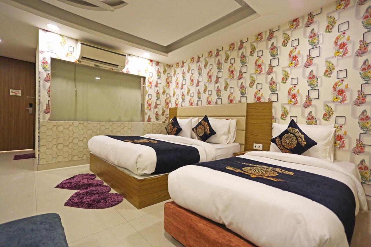 Hotel D'Capitol - Delhi Airport Nové Dillí Exteriér fotografie
