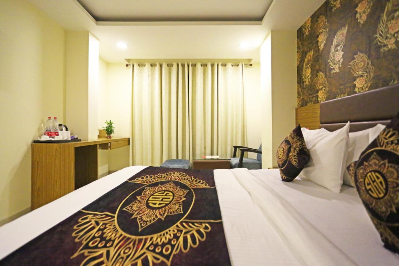 Hotel D'Capitol - Delhi Airport Nové Dillí Exteriér fotografie