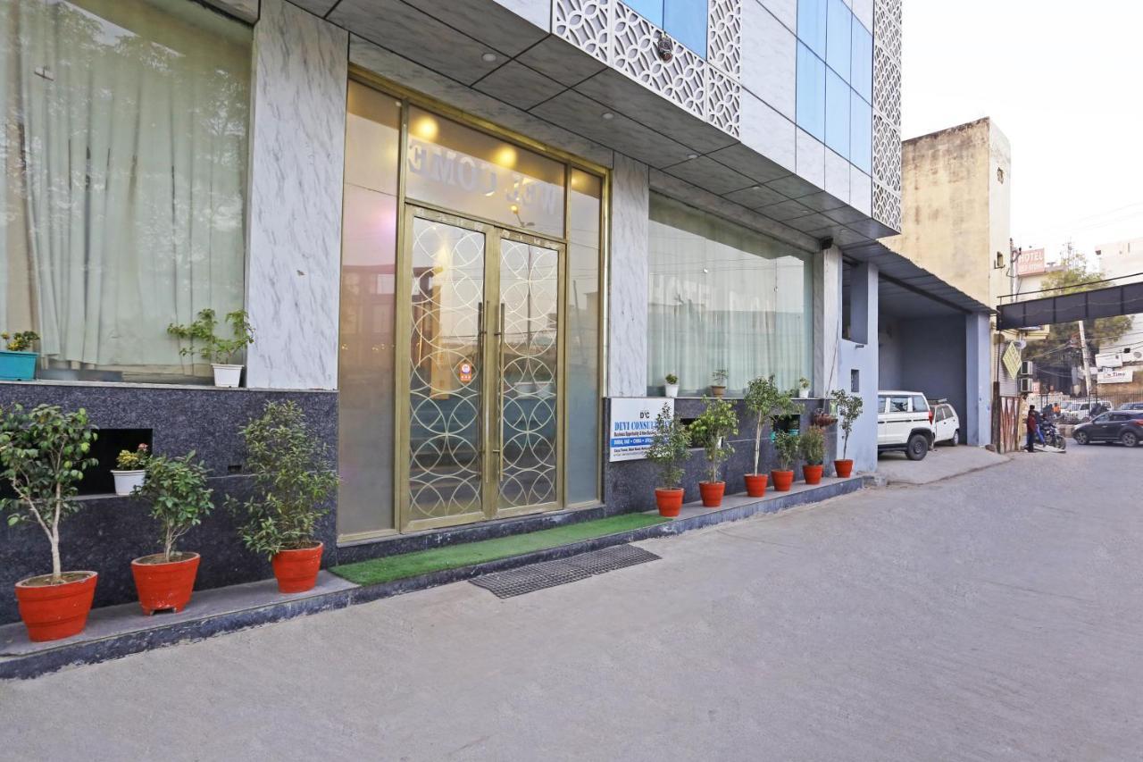 Hotel D'Capitol - Delhi Airport Nové Dillí Exteriér fotografie