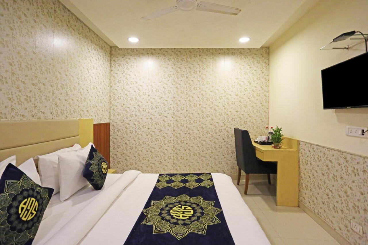 Hotel D'Capitol - Delhi Airport Nové Dillí Exteriér fotografie