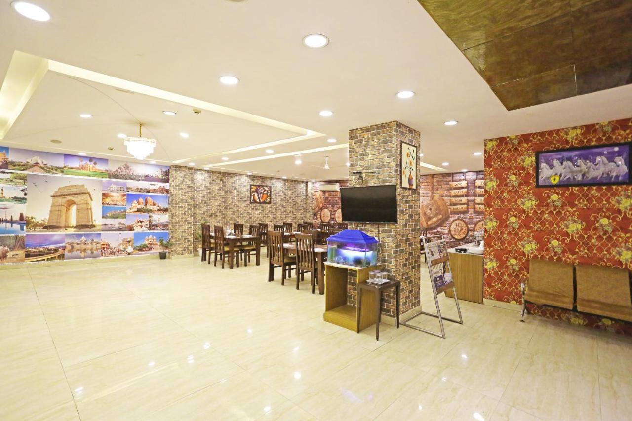 Hotel D'Capitol - Delhi Airport Nové Dillí Exteriér fotografie