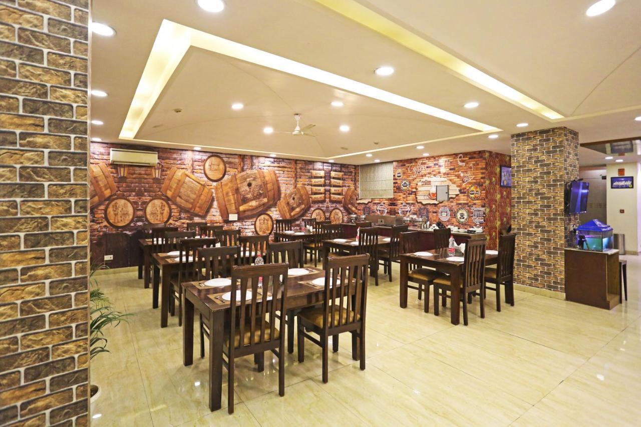 Hotel D'Capitol - Delhi Airport Nové Dillí Exteriér fotografie